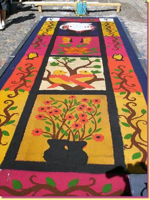 A carpet with flowers and birds, near the Parque Central, Central Park, Antigua's Main Square ... click to see a large image