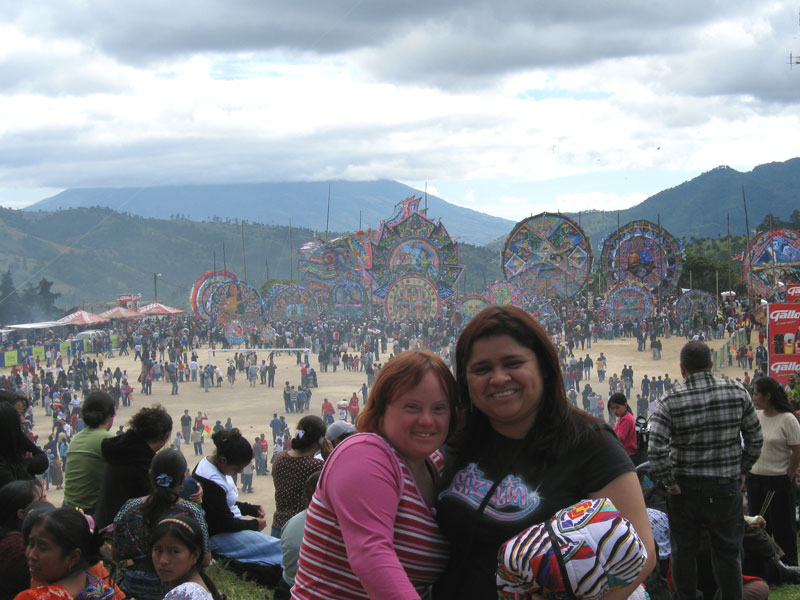 Please click to see many of our photos from Sumpango
