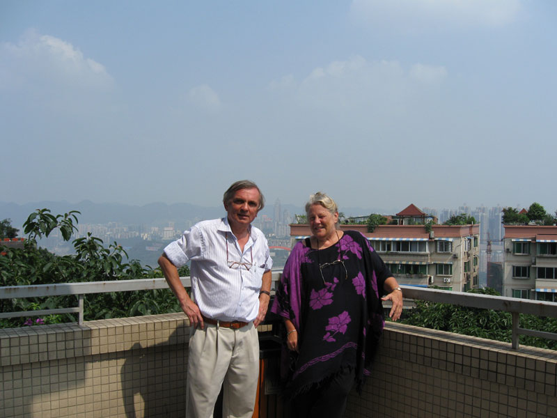 Overlooking Hong Kong, ooops, Chongqing ... click to see a large image. 