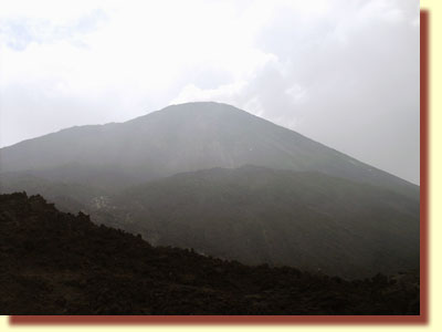 The top of Pacaya, currently not accessible because of volcanic activity ...